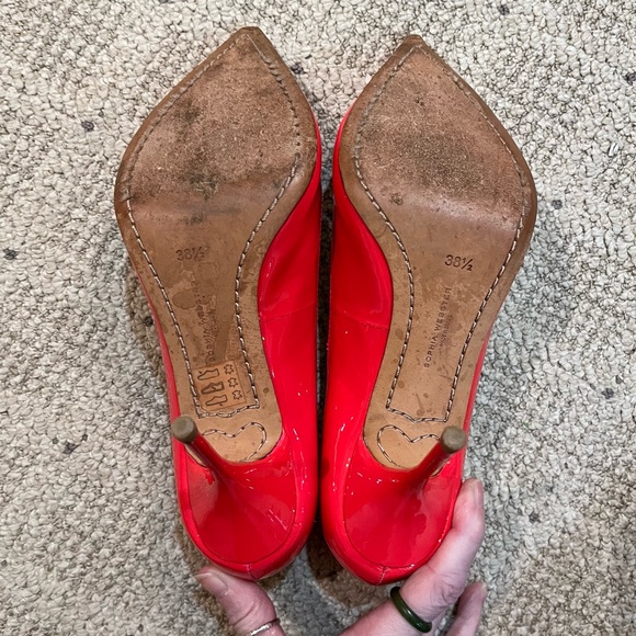 Sophia Webster "LOLA" Patent Leather Classic Pumps. - Picture 11 of 12